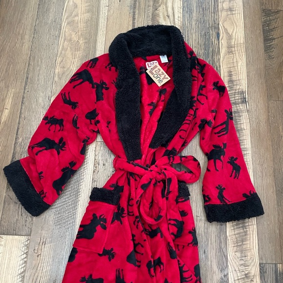 NWT Lazy One chenille Robe cabin Wm L/XL - Picture 2 of 9